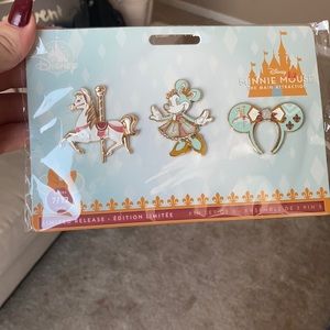 Minnie Mouse the Main Attraction King Arthur